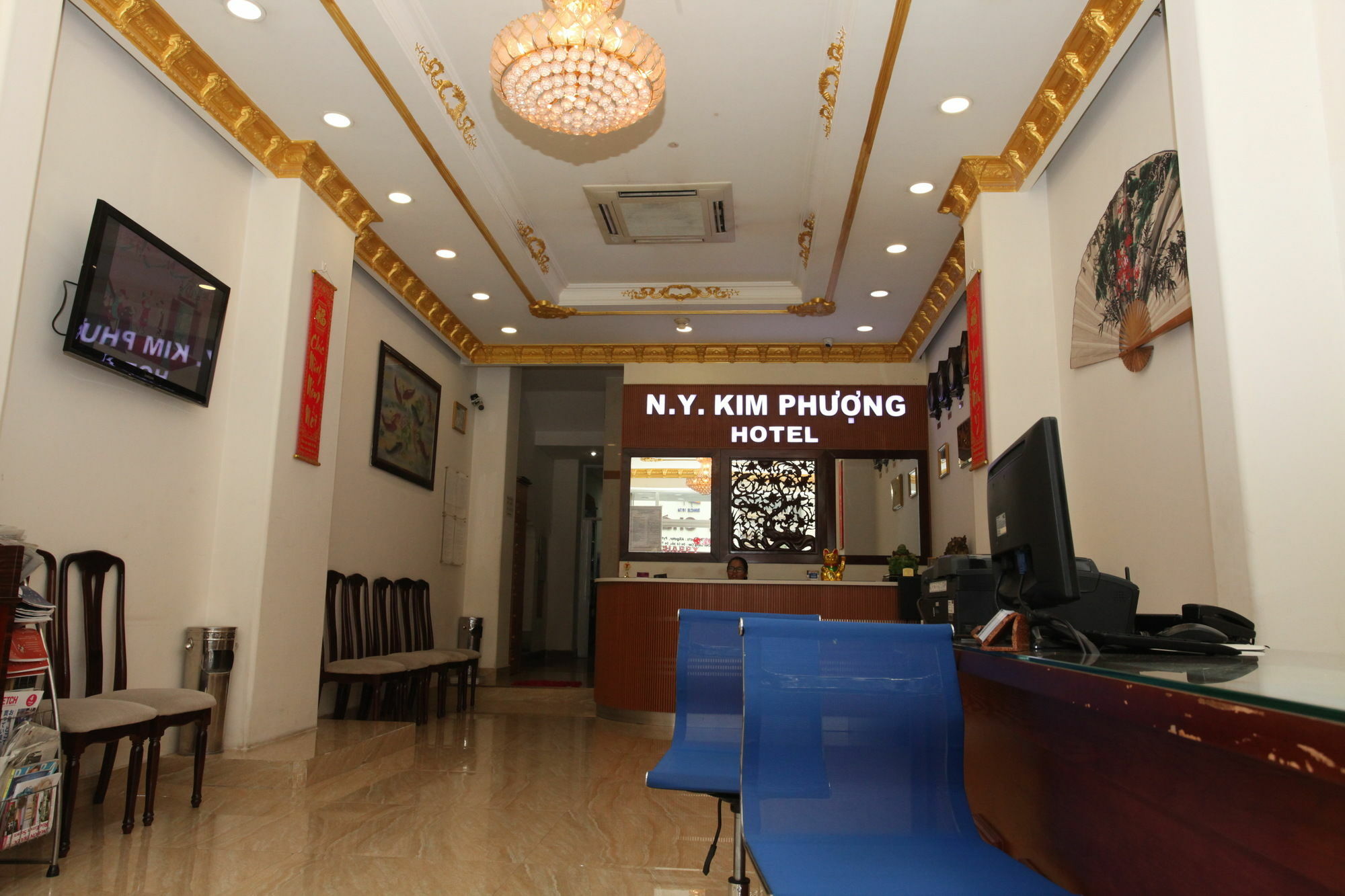 Khách sạn Tn